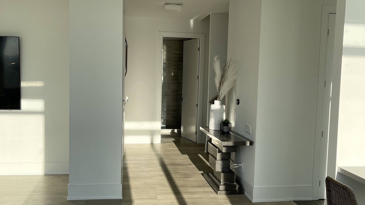 Church and Wellesley Condo | 2 Story Condo - Private Rooftop Terrace & Elevator