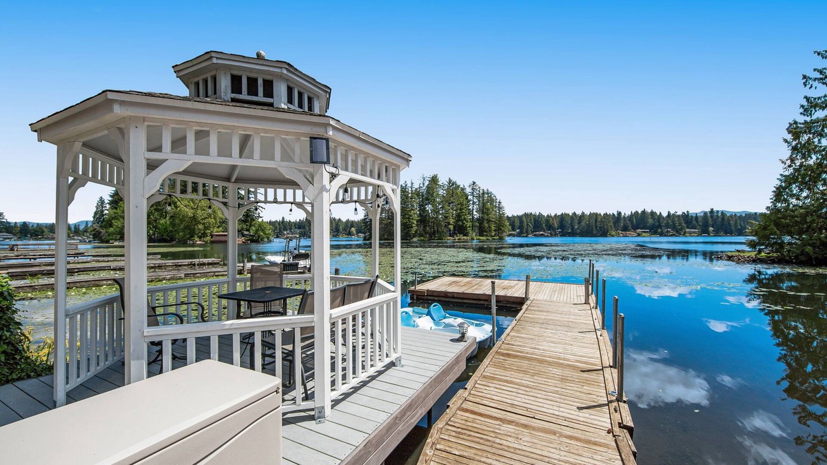 Black Diamond House | 2-Story Lakefront Home w/Furnished Deck, Beach Access, Free WiFi, Foosball Table