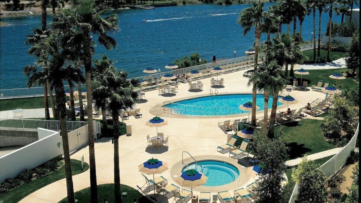 Laughlin House | 2 Units Close to Big Bend of the Colorado! Outdoor Pool, Pets Allowed!