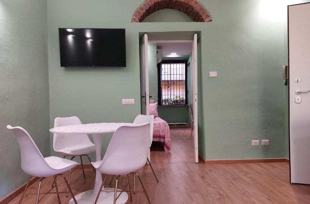 Porta Genova Apartment | 2 Via Fabio Mangone