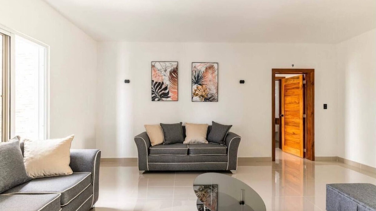 Sosua Villa | 20 bedrooms villa with basketball 🏀& 🎱 (Sosua, DR)
