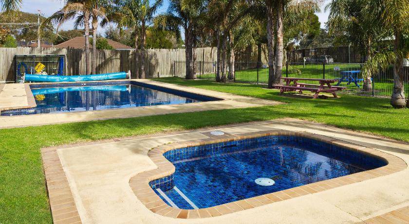 Carrum Downs Hotel | 20 m² Hotel ∙ 8 guests