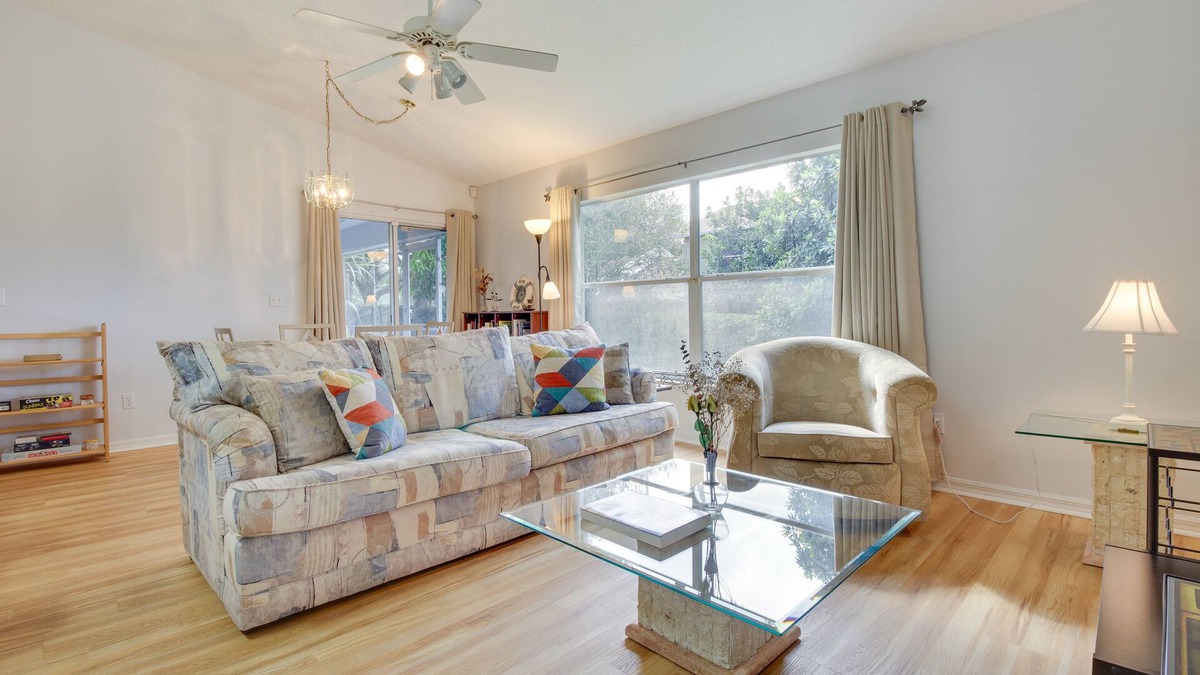 Minneola Condo | 20 Mi to Disney: Condo w/Pool Access in Clermont!