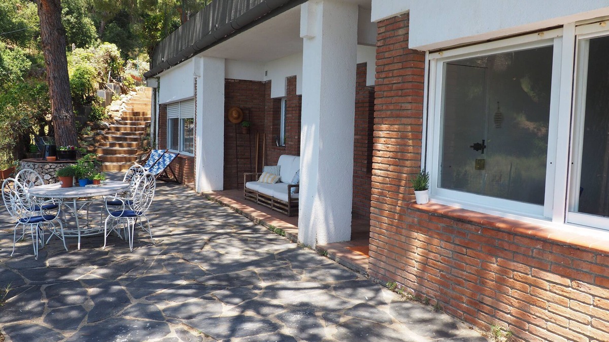 Caldes d'Estrac Ski Chalet | 20 minutes from Barcelona on the coast