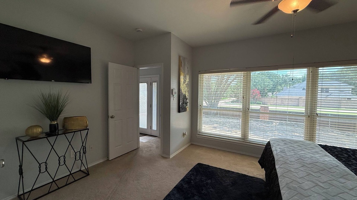 Flower Mound House | 20% OFF 3BD/2BA Entire House Flower Mound FL021
