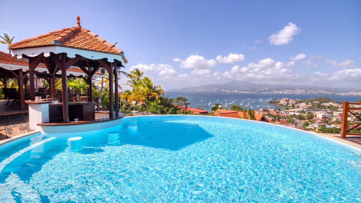 Trois-Ilets Villa | 20% off from may 1st to june 22nd 2025 (MQTI57 - 14 pax)