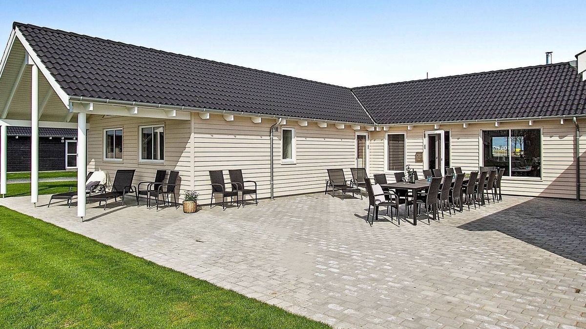 Olpenitz House | 20 person holiday home in Hasselberg