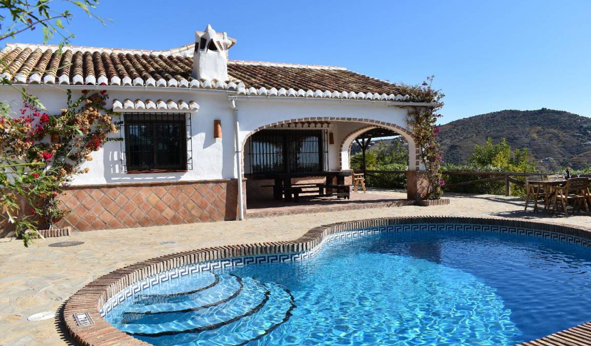 Competa House | 200 m² House ∙ 3 bedrooms ∙ 6 guests