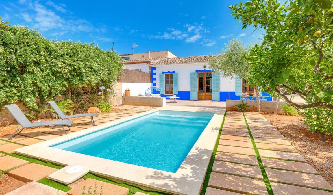 Establiments House | 200 m² House ∙ 3 bedrooms ∙ 6 guests