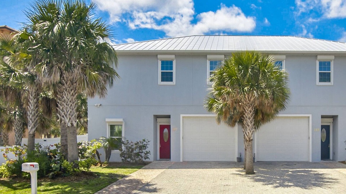 Winslow Reserve House | 200 Yards toCocoa Beach, 4 bd, 3 1/2 Bath, Private Pool