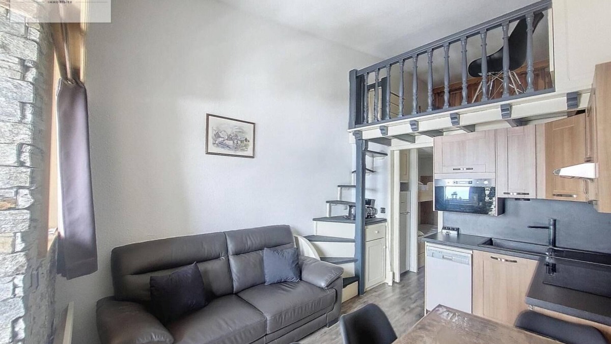 La Rosiere Apartment | 200m from ski slopes, 3rd floor, view valley, balcony, tv, ski locker, 40m², La Rosière