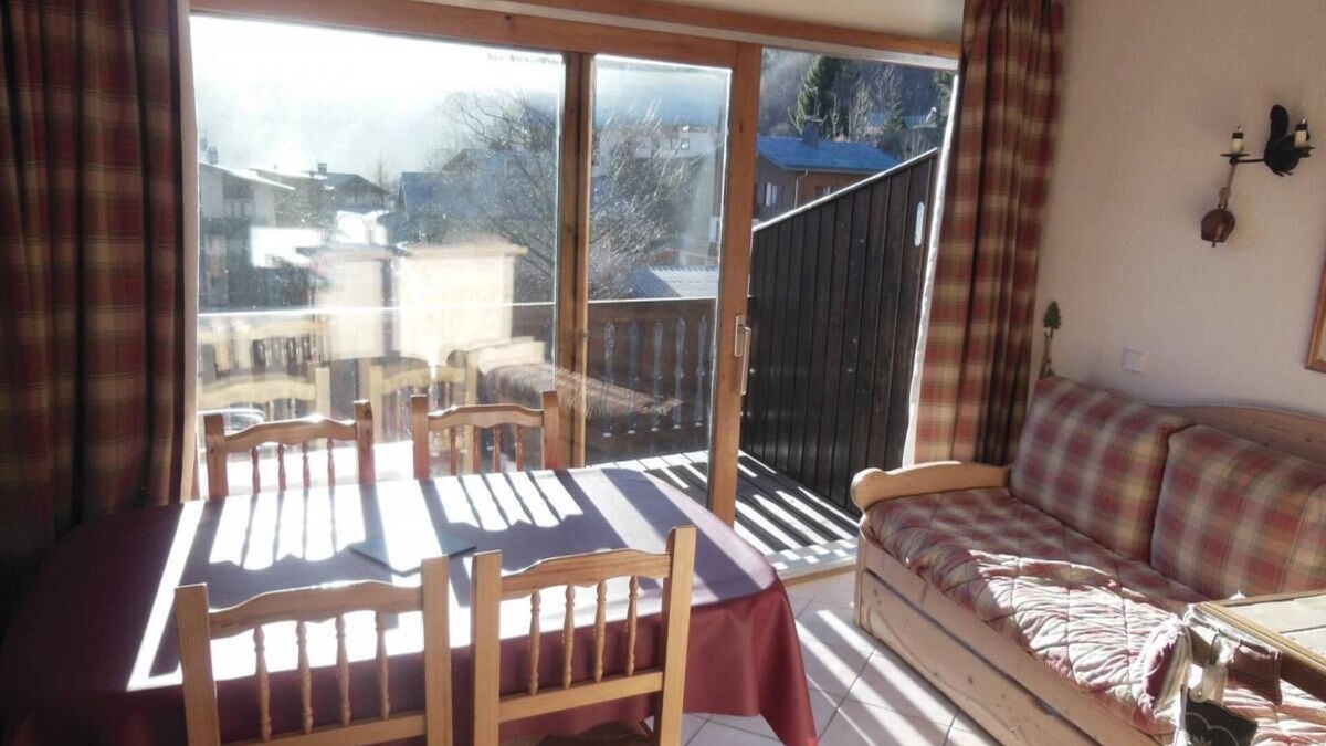 Champagny-en-Vanoise Apartment | 200m from ski slopes, 1st floor, balcony, tv, 40m², Champagny-en-Vanoise