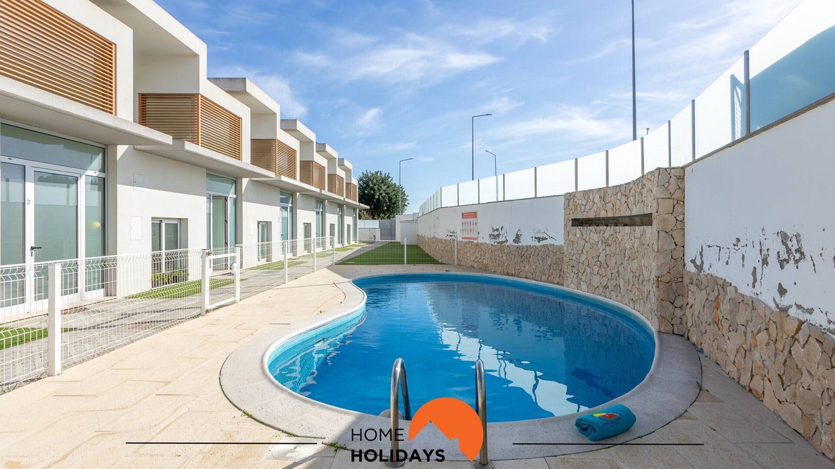 Vale de Santa Maria Ski Chalet | #206 Alicia's Flat by Home Holidays