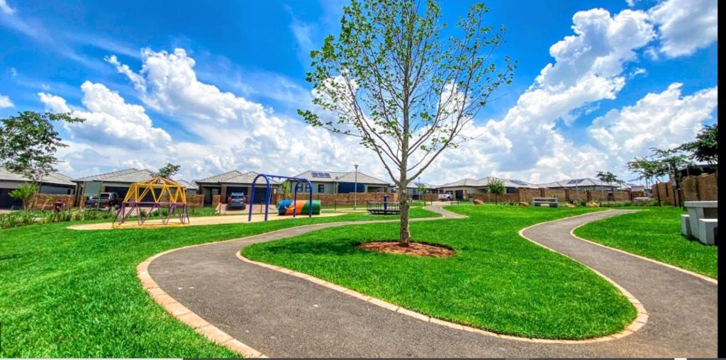 Greater Johannesburg Metropolitan Area Apartment | 20661 Lion Pride Life style estate