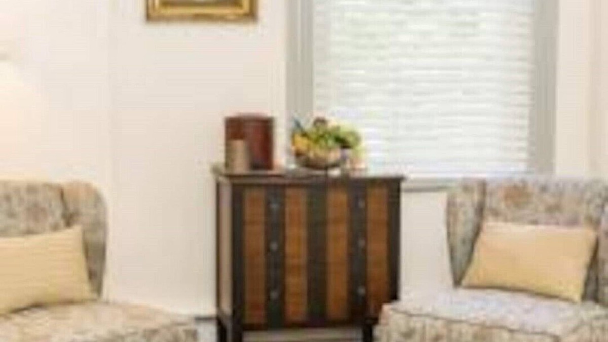 Mercersburg Bed & Breakfast | 206A - Elizabeth's Room - James Buchanan Hotel