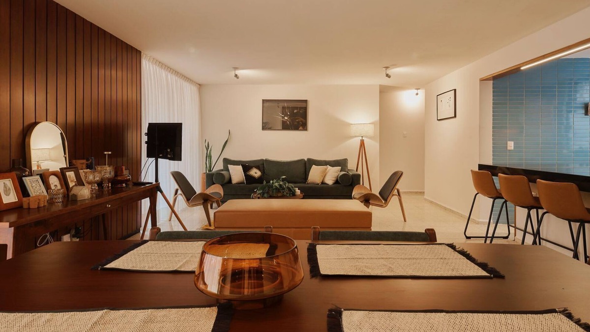 Reforma Apartment | 21 Stylish Oaxaca Apartment with Balcony & AC