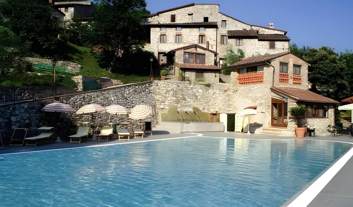 Partigliano Apartment | 210 m² Serviced apartment ∙ 2 bedrooms ∙ 10 guests