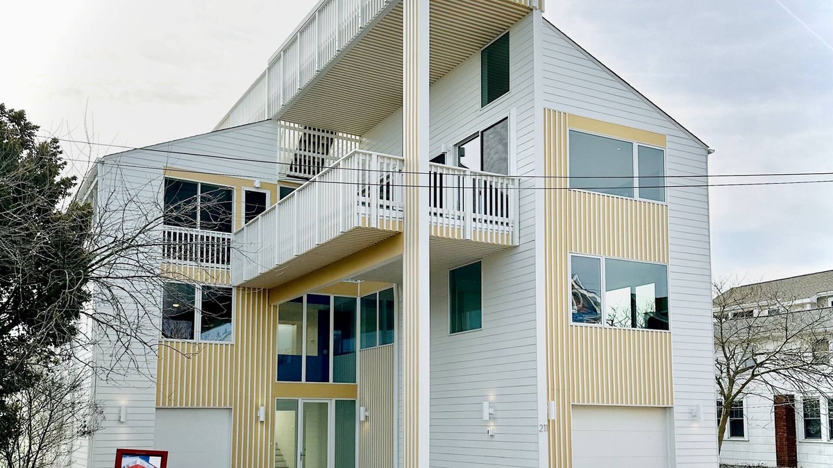 Lewes House | 211 Midland Ave - New Construction close to Lewes Beach