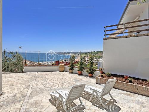 Numana Apartment | 214 - Villa Anna - trilocale al piano terra con VISTA MARE STREPITOSA! SPIAGGIA gratis al WHITE BEACH CLUB dal 23 Agosto esclusi Sab-Dom
