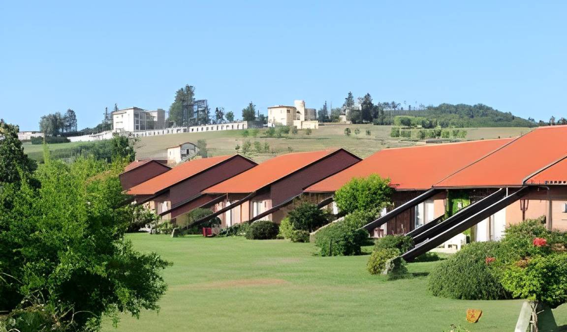 Serravalle Scrivia Hotel | 22 m² Hotel ∙ 10 guests