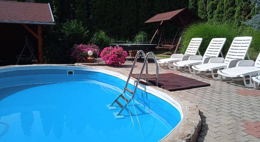 Fonyod Apartment | 230 m² Apartment ∙ 5 bedrooms ∙ 10 guests