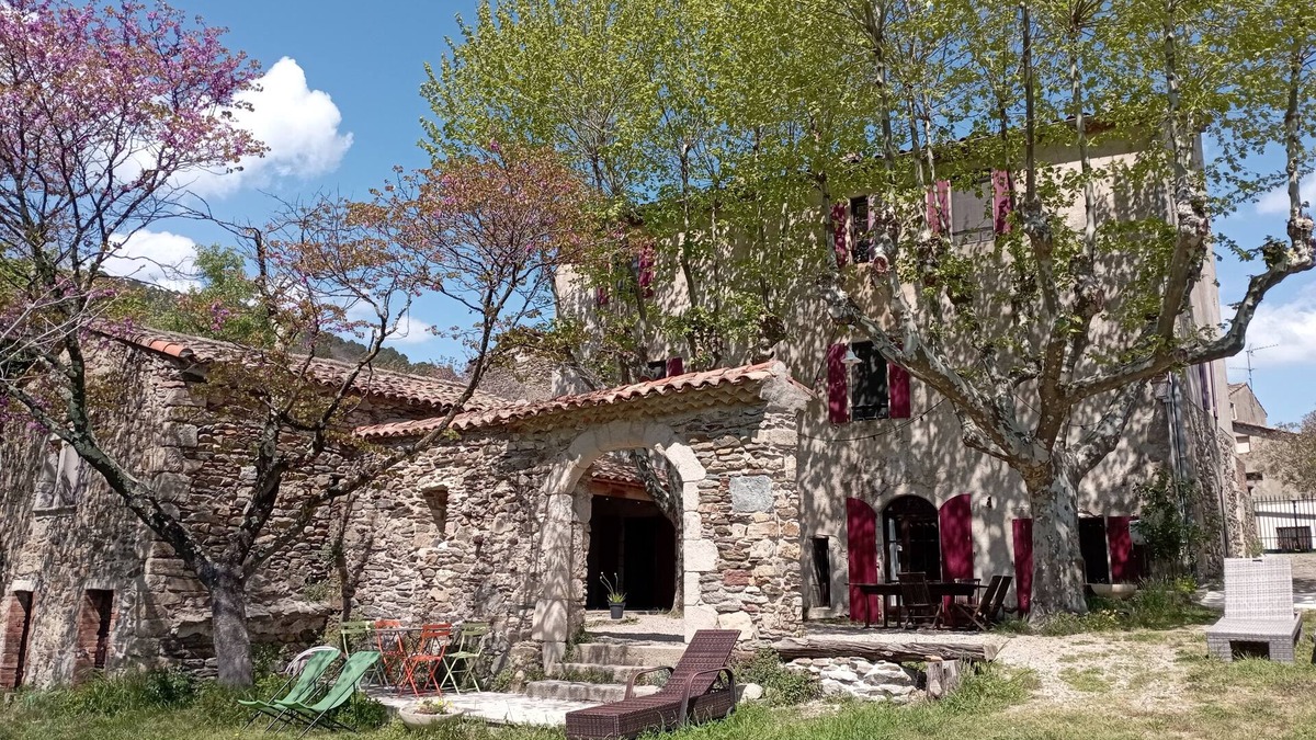 Branoux-les-Taillades Other | 230 m² farmhouse facing the Cévennes forest