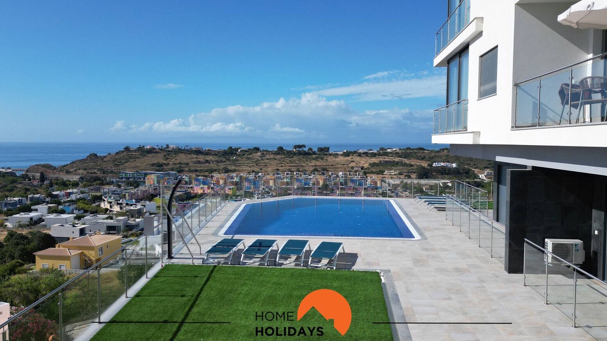 Vale de Santa Maria Apartment | #234 Raposo Flat by Home Holidays