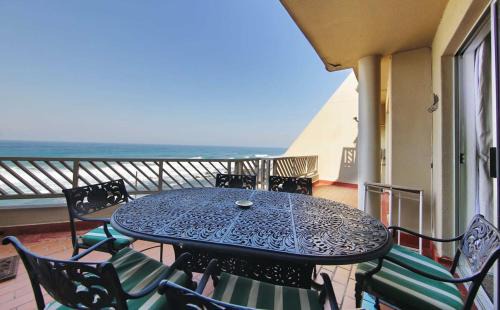Umdloti Apartment | 24 Isikhulu Umdloti Beachfront