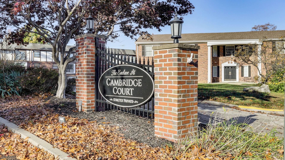 Ballwin Apartment | 24 Mi to Downtown St Louis: Apt in Ballwin!