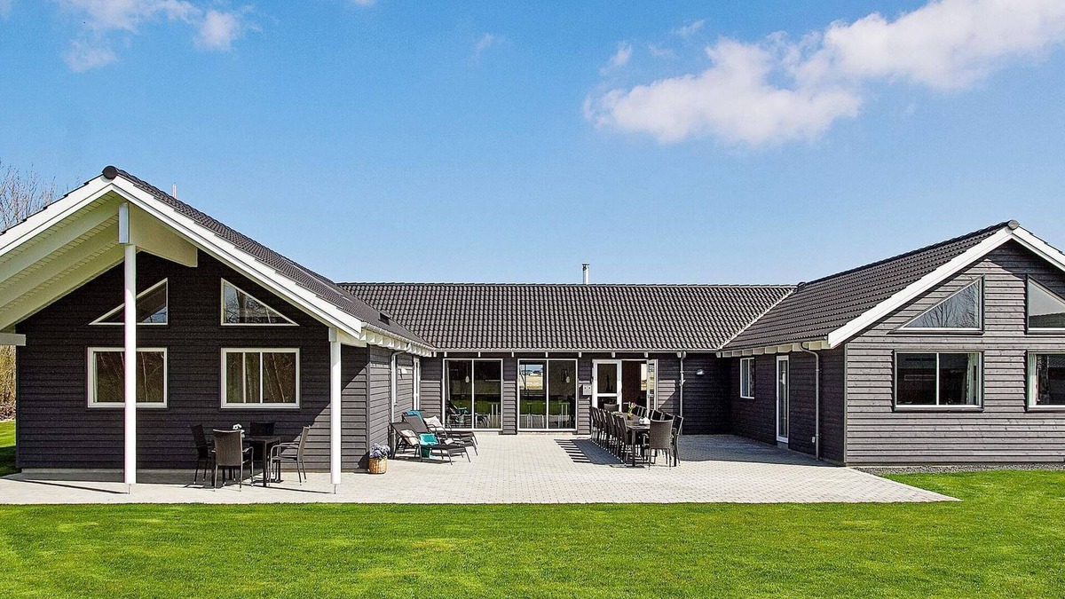 Olpenitz House | 24 person holiday home in Hasselberg