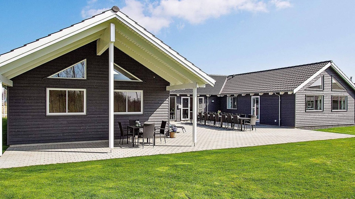 Olpenitz House | 24 person holiday home in Hasselberg