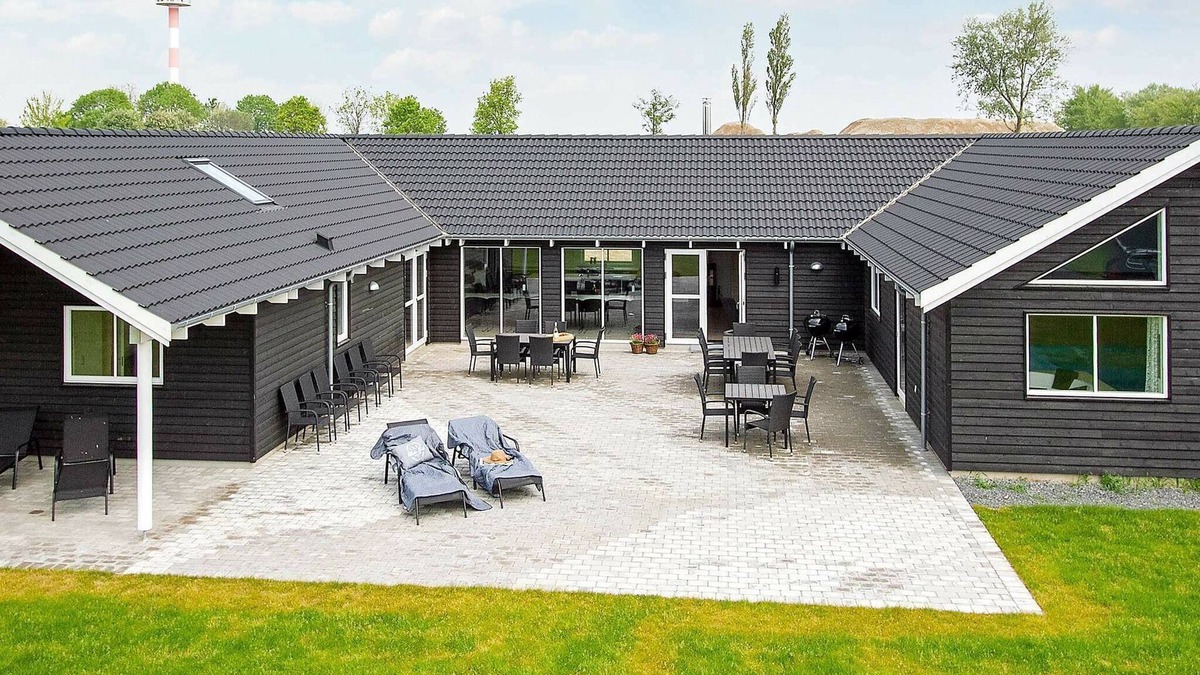 Olpenitz House | 24 person holiday home in Hasselberg