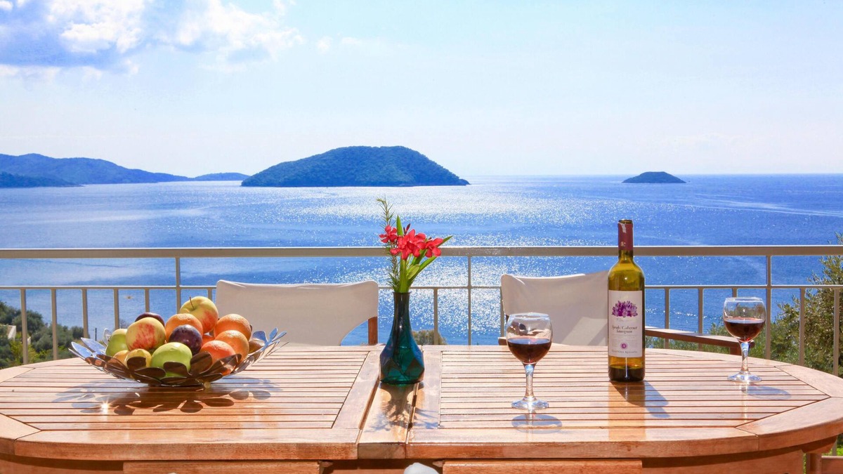 Xanthi Region Villa | 240 sqm, large pool, 300m to the beach, fantastic sea views, 2 kitchens, air conditioning