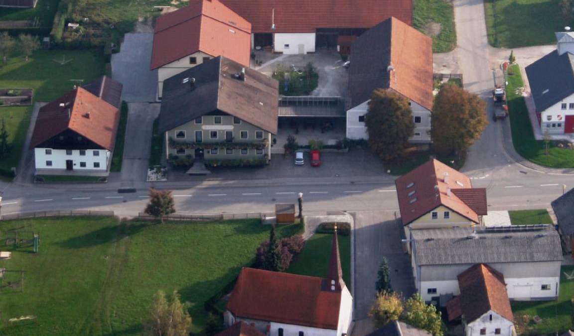 Ort im Innkreis Hotel | 25 m² Hotel ∙ 3 guests