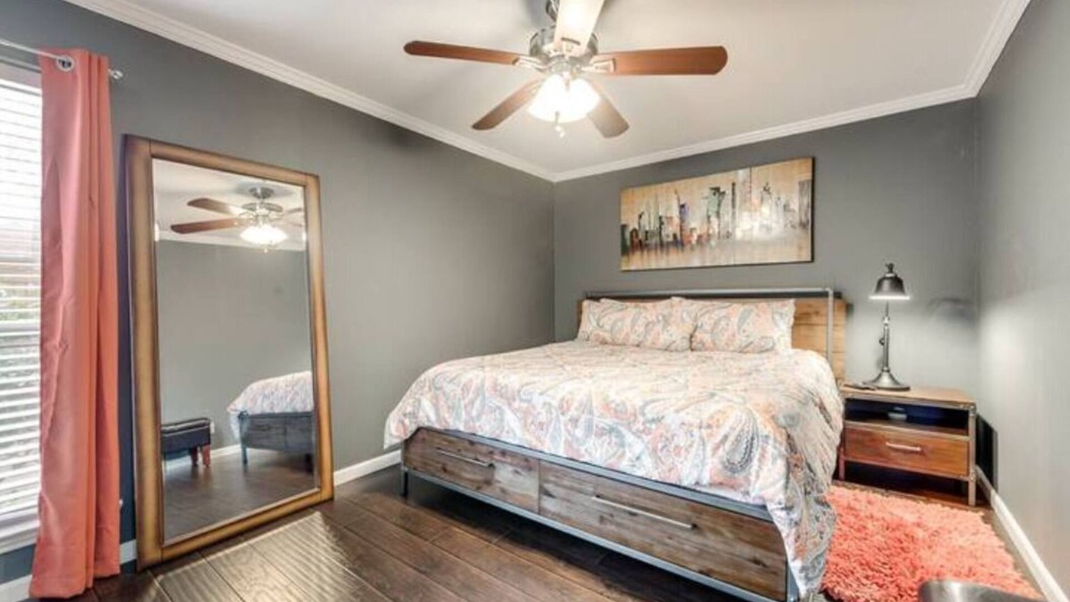 Irving Apartment | 25% OFF I40 - 1BD Condo, Pool, HWYS 161/183 - DFW South Irving