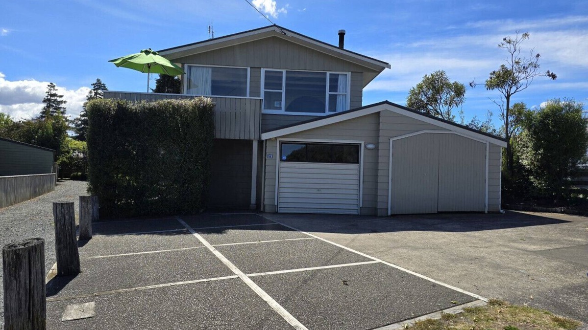 Rainbow Point House | 25 Rainbow Drive, Taupo