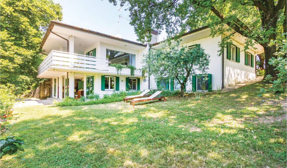 Moruzzo House | 250 m² Maisonette ∙ 3 bedrooms ∙ 7 guests