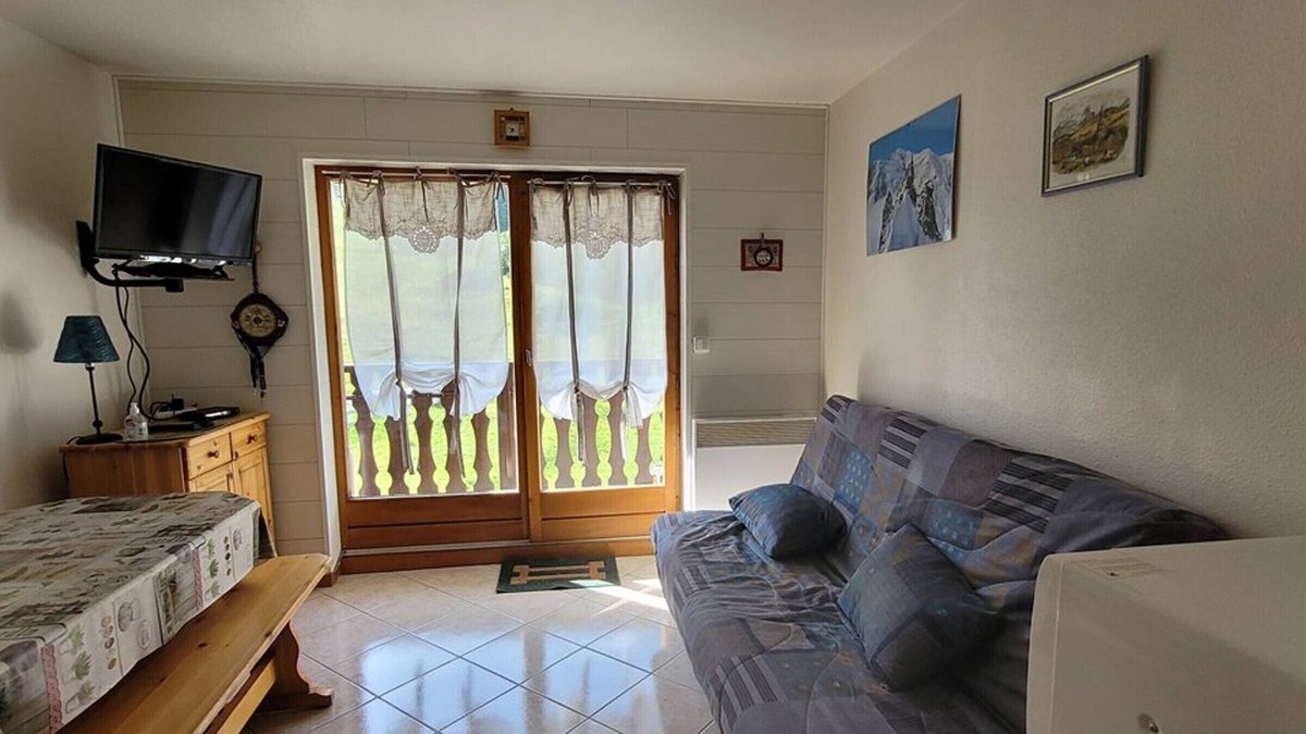 Station de Drouzin le Mont Apartment | 25m² Studio, balcony, perfect for 4 in the mountains