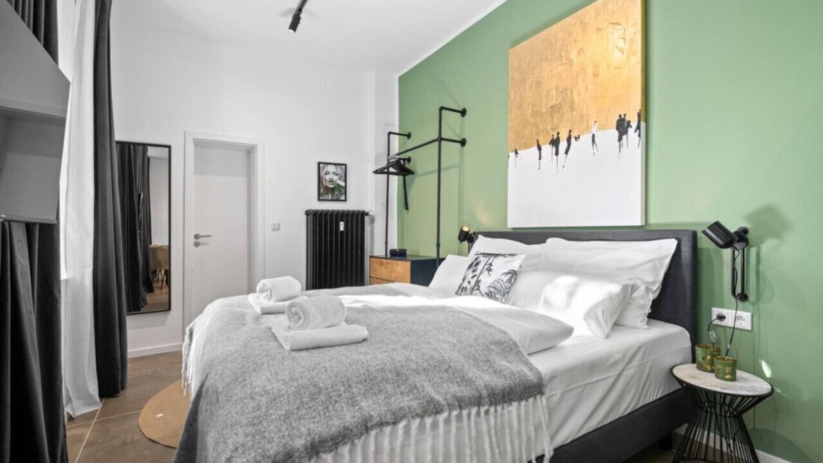 Krefeld Apartment | 25qm *Design WOW Studio* | City | Ruhig | Hbf 100m