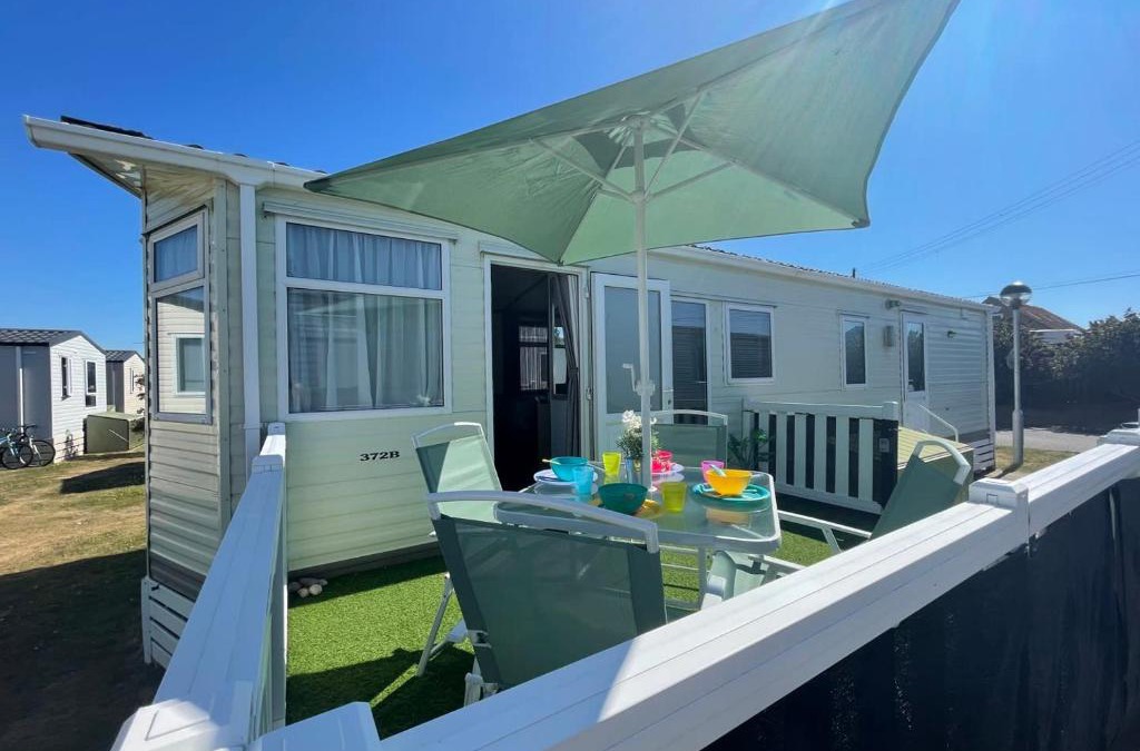 Pevensey Ski Chalet | 27 Tower View Pevensey Bay Holiday Park