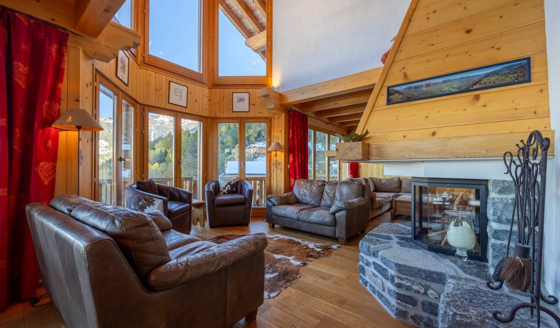 Nendaz Ski Chalet | 280 m² Chalet ∙ 6 bedrooms ∙ 12 guests