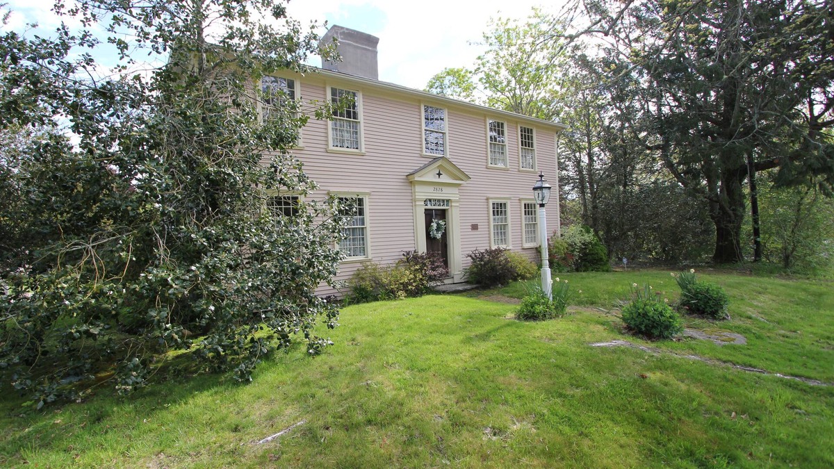 Barnstable House | 2828 Main Street - Antique Charm: 5BR Historic Home, Modern Amenities