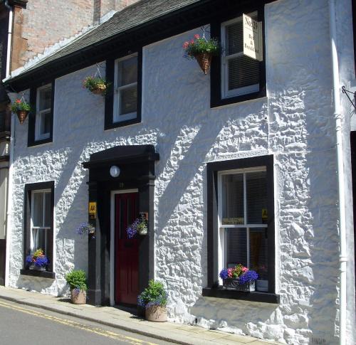 Moffat Bed & Breakfast | 29 Well Street B&B
