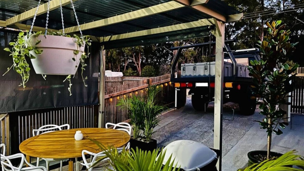 Nelson Bay Apartment | 2Bays Studio- walk to beach