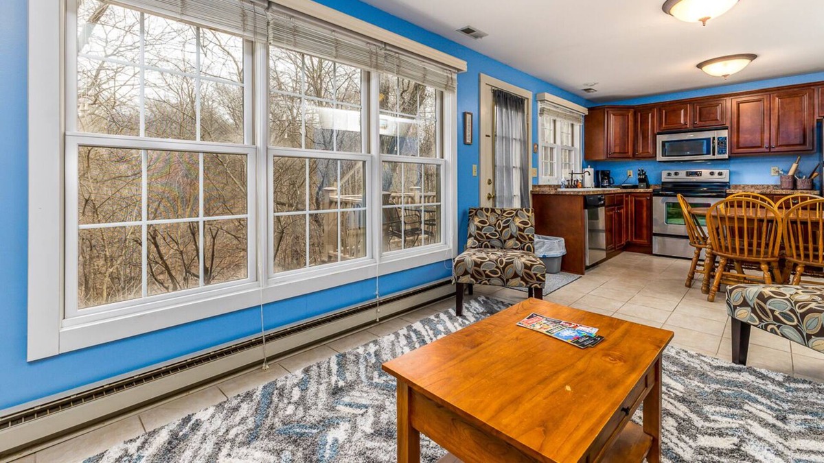 The Galena Territory Cottage | 2BD/2BA Cottage w/ Clubhouse access including pools, spa, game room. W/D in unit