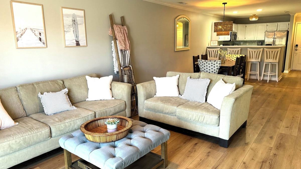 Keys Of Marsh Harbor Condo | 2BD/2BA Rehoboth Condo W/Pool & Tennis - Sanibel Village