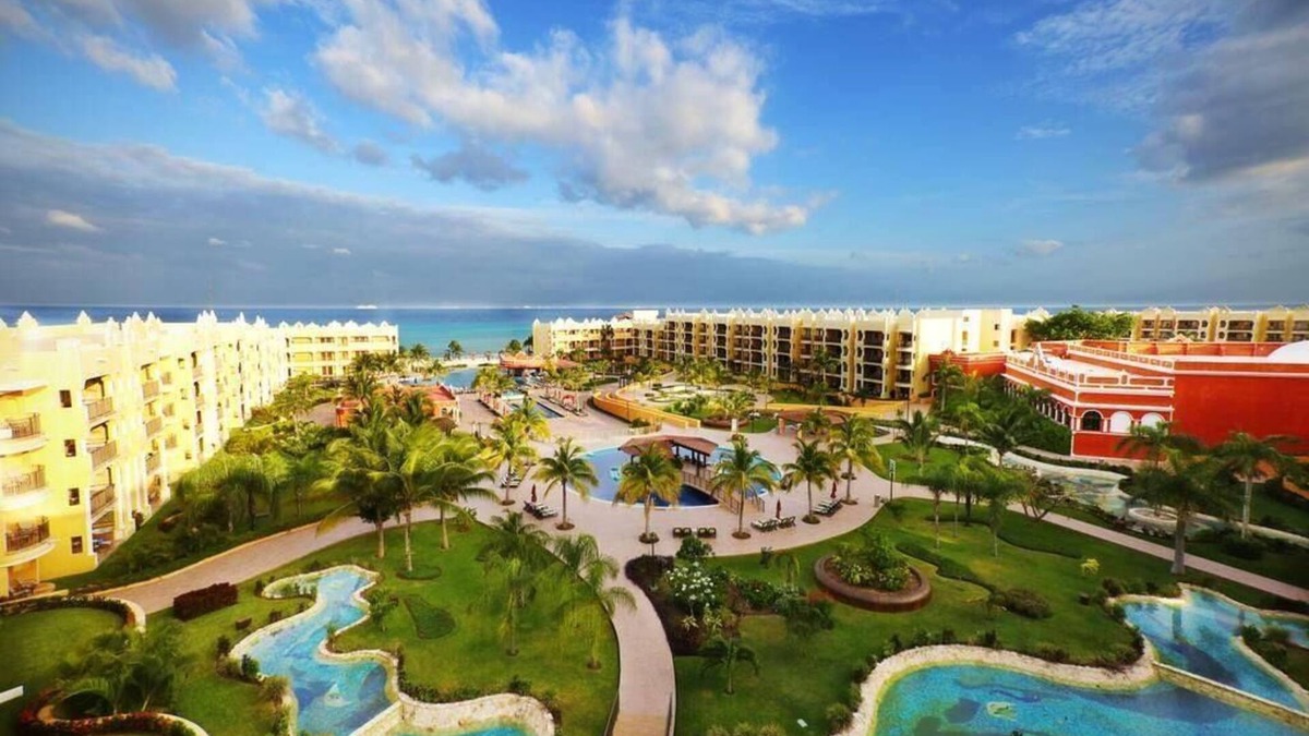 Puerto Juarez Villa | 2BD Royal Haciendas: Plunge Pool & Oceanview