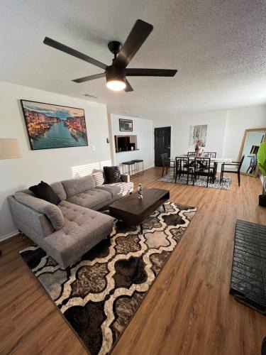 Northwest Dallas Apartment | 2BD STATE FAIR l DT Dallas l FIFA READY l 5 Min from Love Field