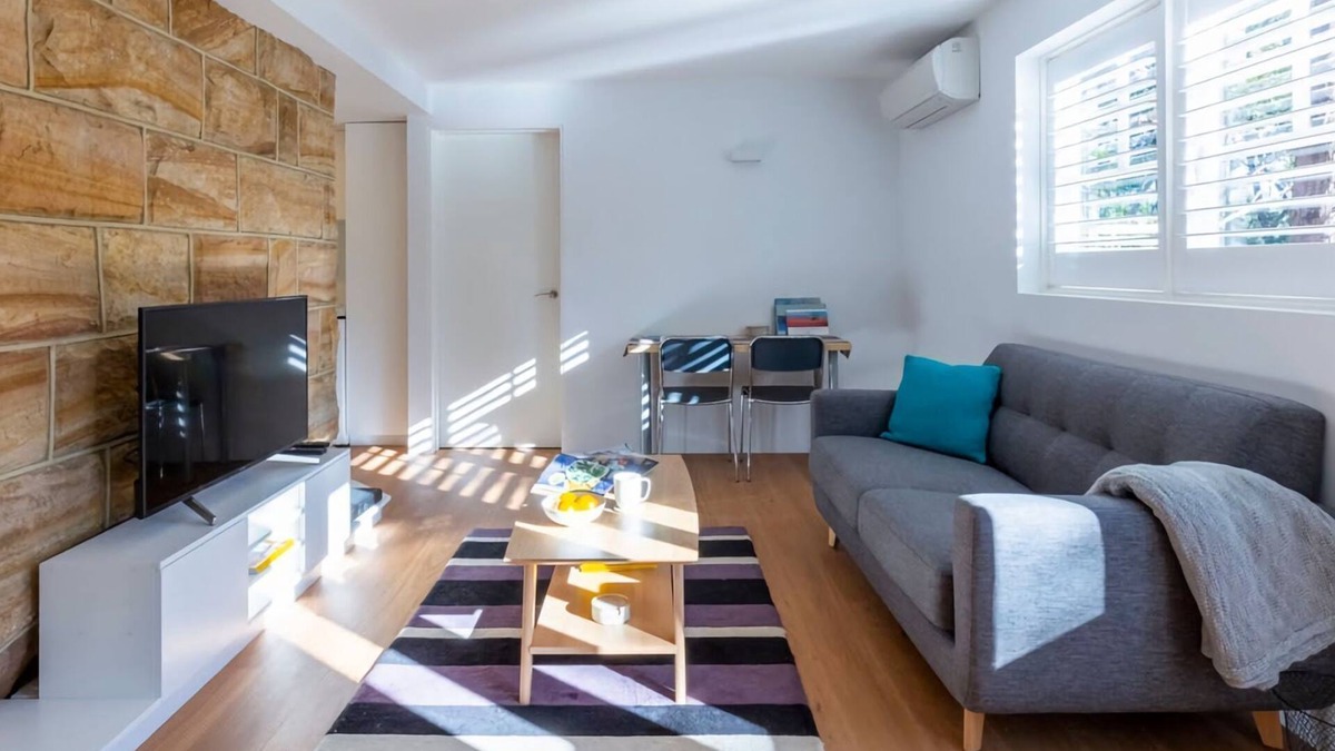 Greenwich Apartment | 2BDR Brand New Apt Moments from RNSH St Leonards