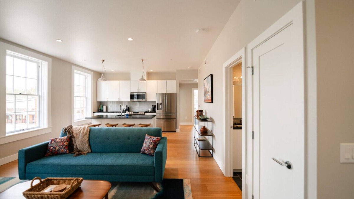 Martindale Apartment | 2br/1.5 bath in Martindale